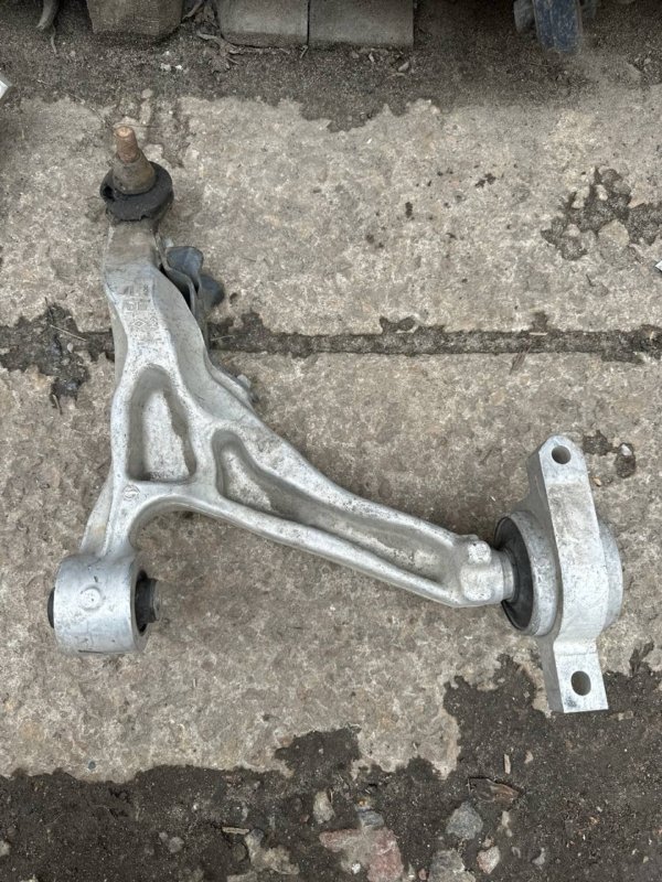 Запчасть рычаг передней подвески нижний передний левый INFINITI Q50 15-20 54501-1BD2B Б/У Рычаг передней подвески нижний передний левый INFINITI Q50 15-20 54501-1BD2B Б/У