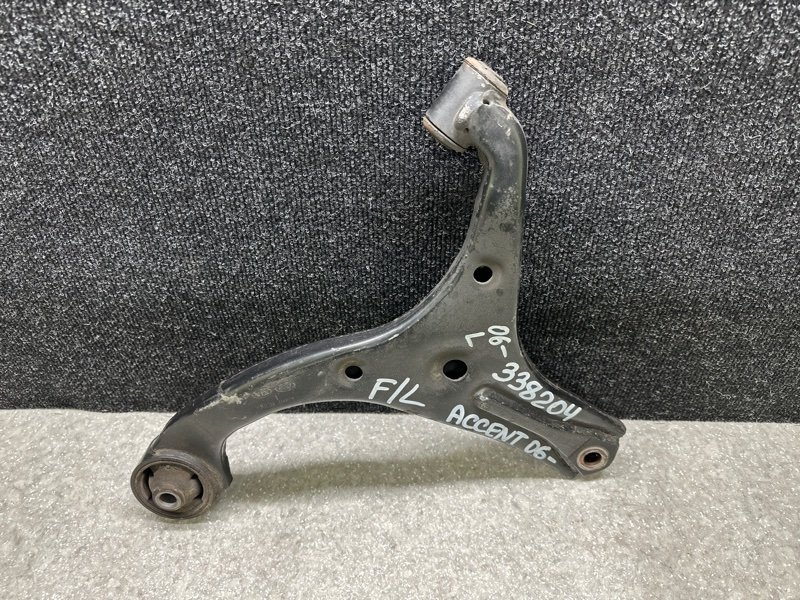 Рычаг передней подвески нижний левый ACCENT MC 06-10