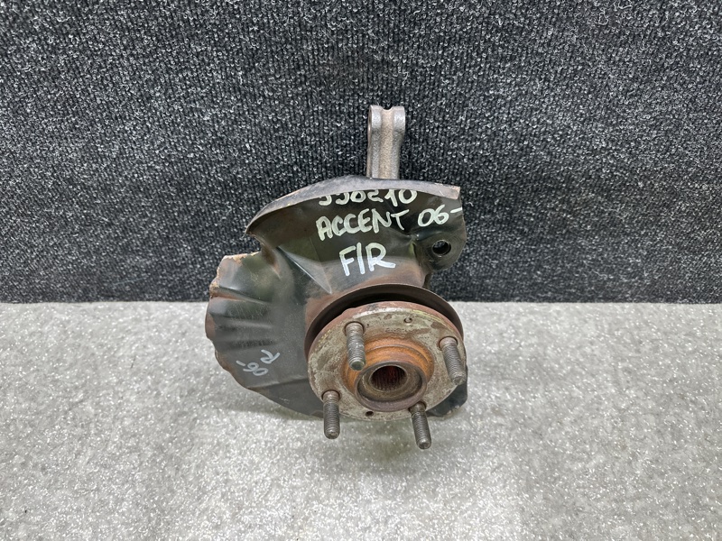 Кулак поворотный правый ACCENT MC 06-10 Кулак поворотный правый ACCENT MC 06-10