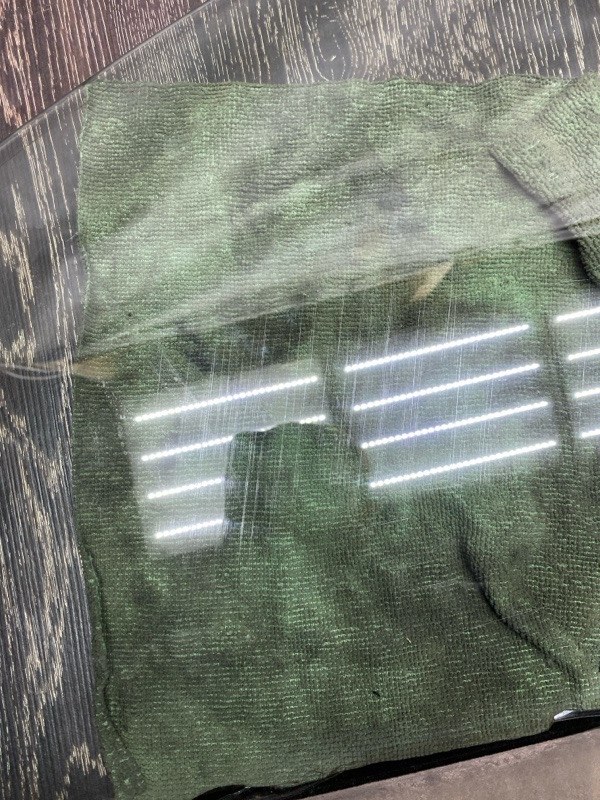 Стекло двери переднее левое MAZDA 3 BK 03-08