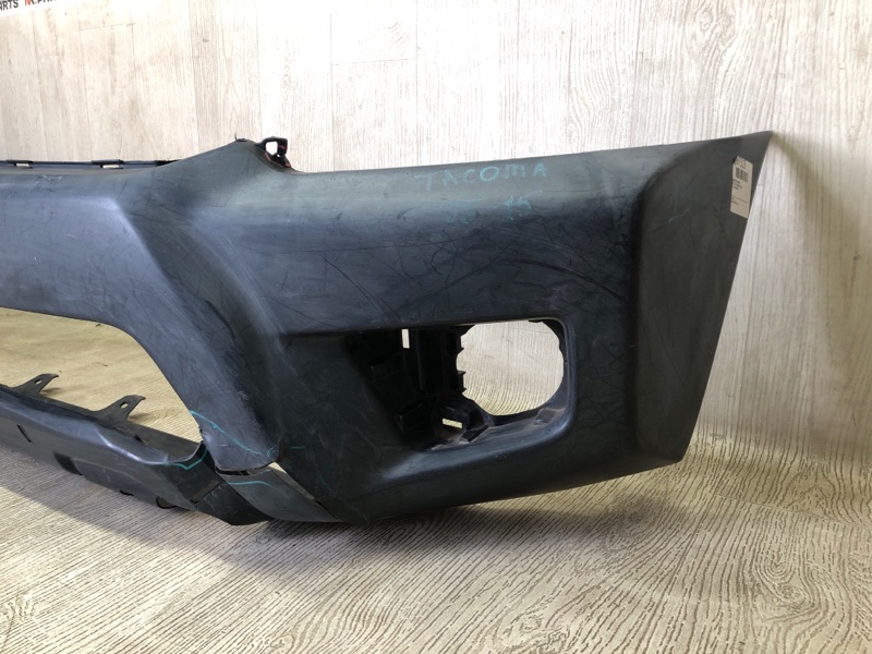 Бампер передний TACOMA 05-15