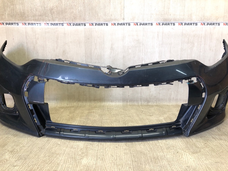 Бампер передний TOYOTA COROLLA E16 13-