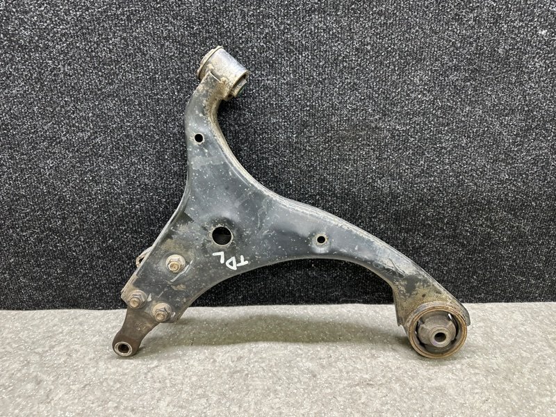 Рычаг передней подвески нижний левый KIA FORTE/CERATO TD 08-13