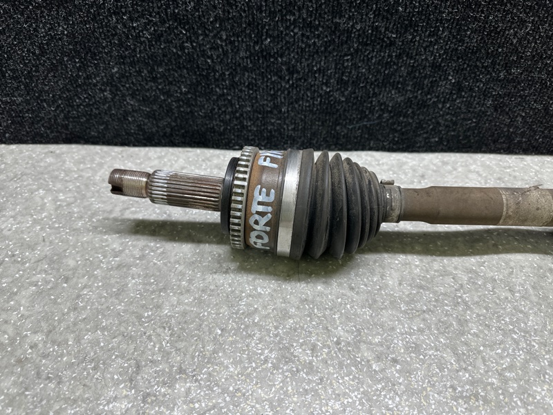 Привод передний правый FORTE/CERATO TD 08-13