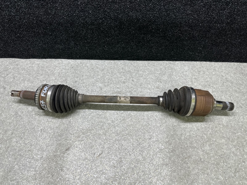 Привод передний левый KIA FORTE/CERATO TD 08-13 49501-1M110 Б/У