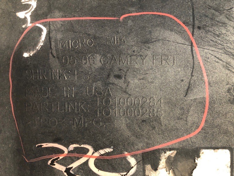 Бампер передний CAMRY 30 02-06