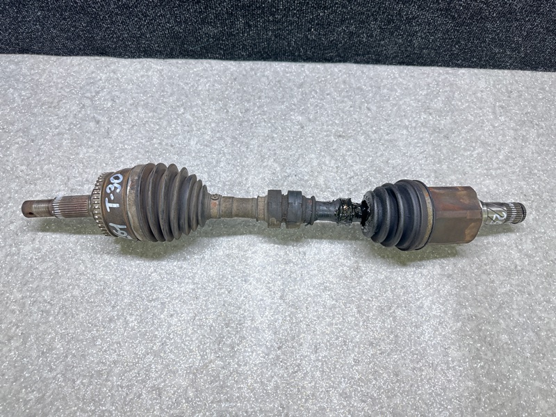 Привод передний левый NISSAN X-TRAIL T30 01-07 39101-8H710 Б/У