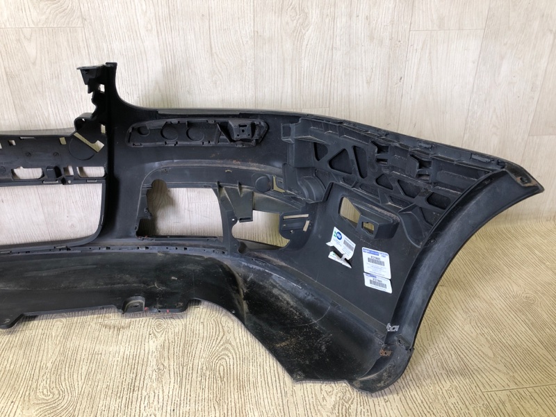 Бампер передний JETTA 05-10 2007 Седан 2.5