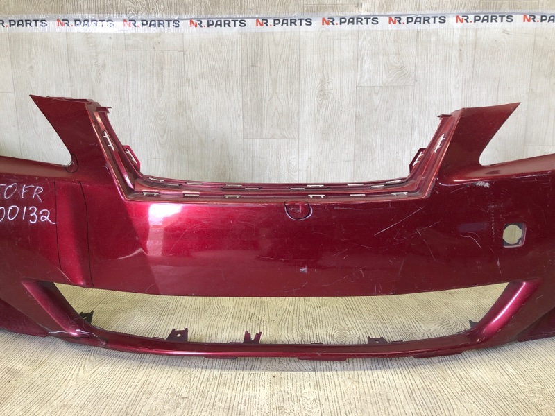 Бампер передний LEXUS IS250/350 05-13