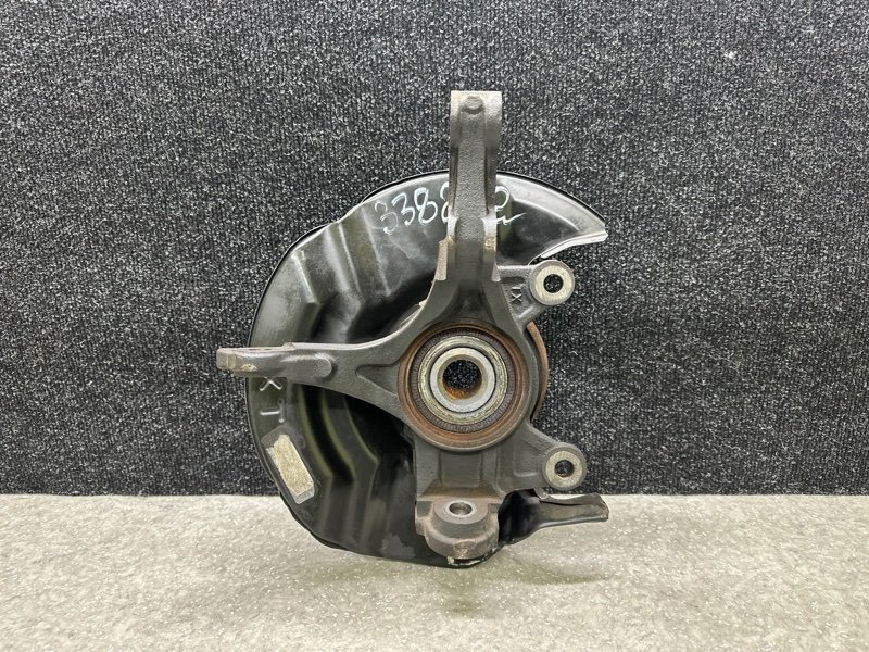 Кулак поворотный левый ACURA RDX 12-19 2013 3.5 J35Z2 51216-TX4-H00 Б/У