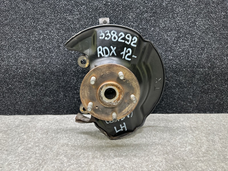 Кулак поворотный левый ACURA RDX 12-19 3.5 J35Z2