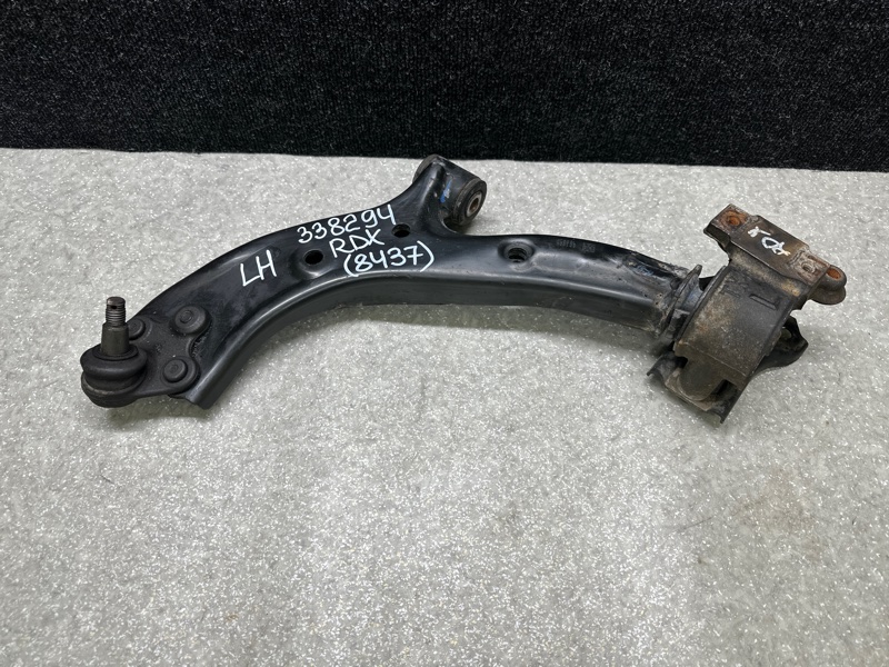 Рычаг передней подвески нижний левый ACURA RDX 12-19 3.5 J35Z2