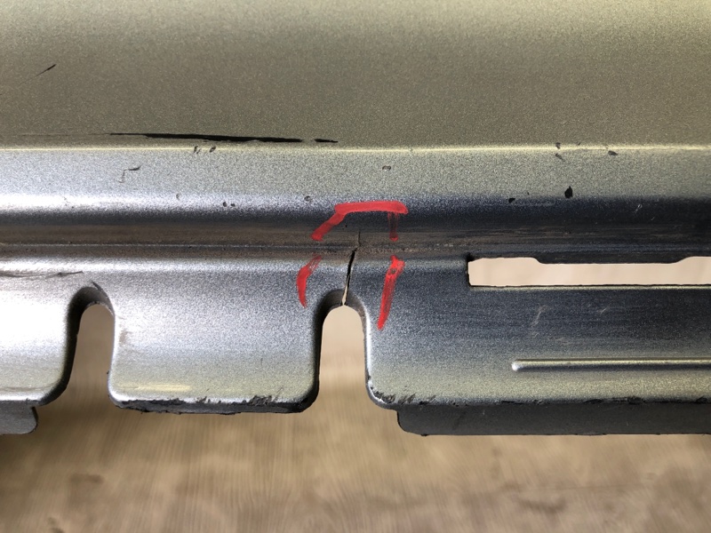 Бампер задний CAMRY 55 14-17 Бампер задний CAMRY 55 14-17