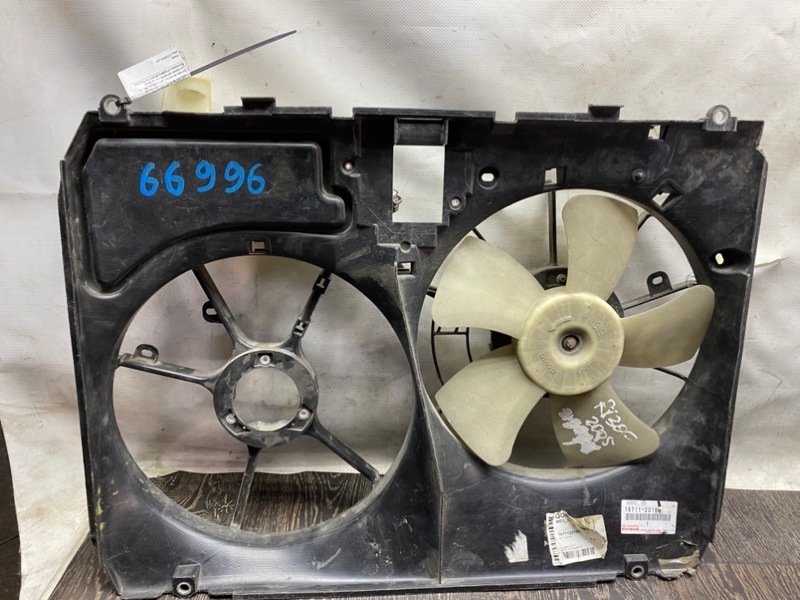 Диффузор вентилятора основного радиатора RX300/330/350/400 03-09