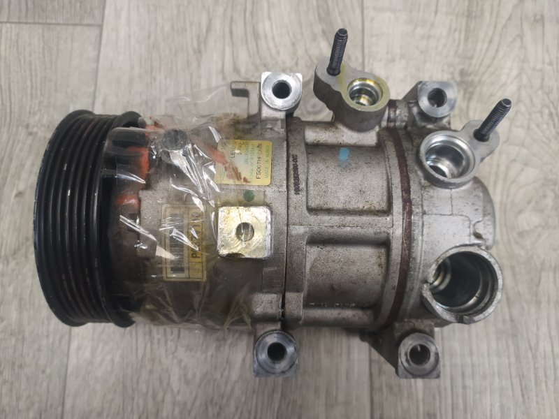 Компрессор кондиционера KIA OPTIMA JF 15-20 2016 Седан 2.4 97701-3V110 Б/У