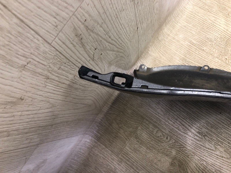 Бампер задний IS250/350 05-13