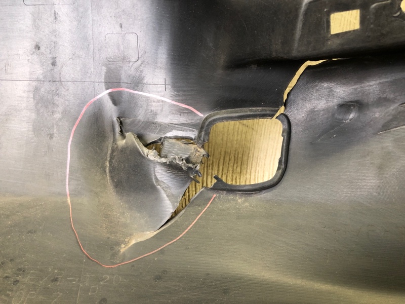 Бампер задний IS250/350 05-13