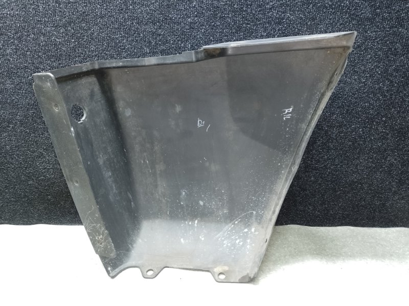 Клык бампера задний левый H3 05-10 2006 L52 3.5 L Клык бампера задний левый H3 05-10 2006 L52 3.5 L