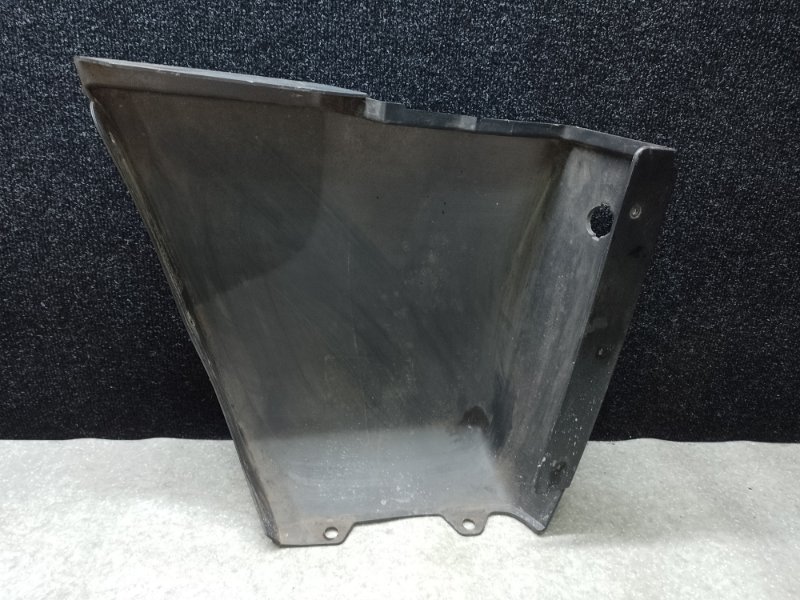 Клык бампера задний правый H3 05-10 2006 L52 3.5 L Клык бампера задний правый H3 05-10 2006 L52 3.5 L