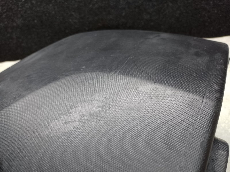 Клык бампера задний правый H3 05-10 2006 L52 3.5 L Клык бампера задний правый H3 05-10 2006 L52 3.5 L