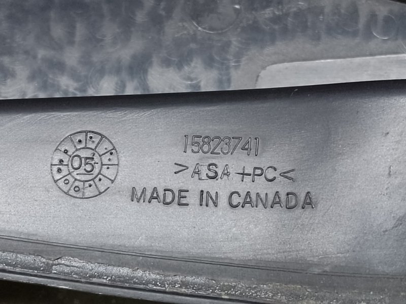 Накладка проема багажника левая H3 05-10 2006 L52 3.5 L