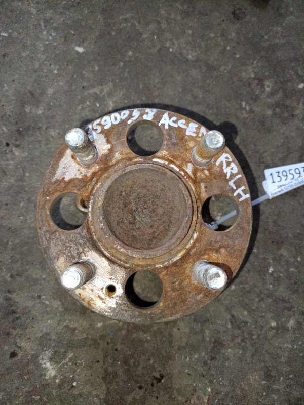 Ступица задняя левая HYUNDAI ACCENT RB 10- 2015 Седан 1.6 52750-0U000 Б/У