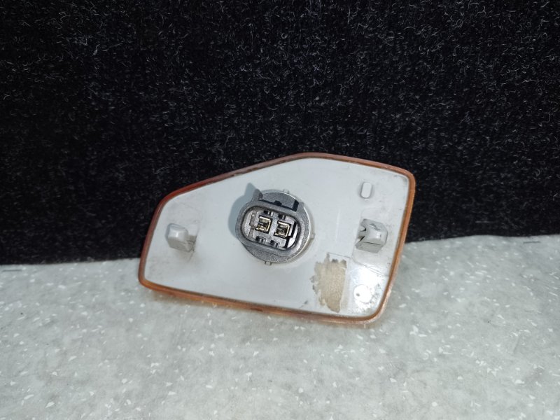 Повторитель поворота в крыло передний левый HUMMER H3 05-10 L52 3.5 L Повторитель поворота в крыло передний левый HUMMER H3 05-10 L52 3.5 L