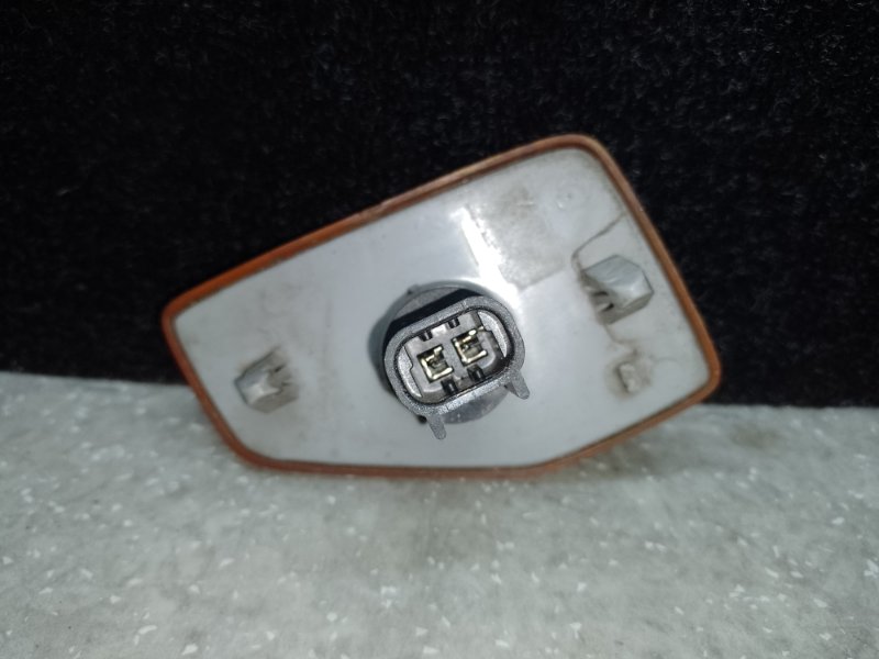 Повторитель поворота в крыло передний правый H3 05-10 2006 L52 3.5 L