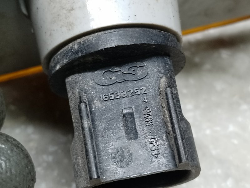 Повторитель поворота в крыло передний правый HUMMER H3 05-10 L52 3.5 L