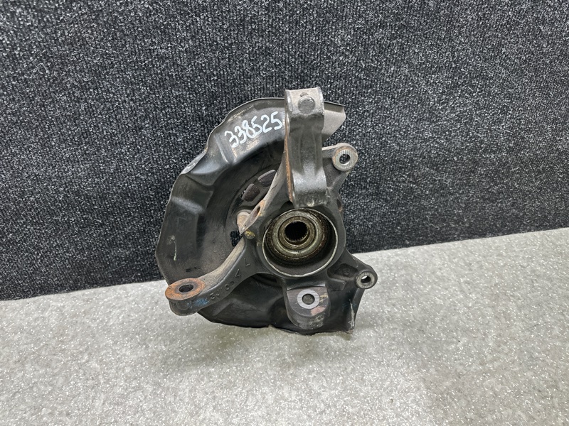 Кулак поворотный левый CAMRY 30 02-06 2005 2.4 2AZFE Кулак поворотный левый CAMRY 30 02-06 2005 2.4 2AZFE