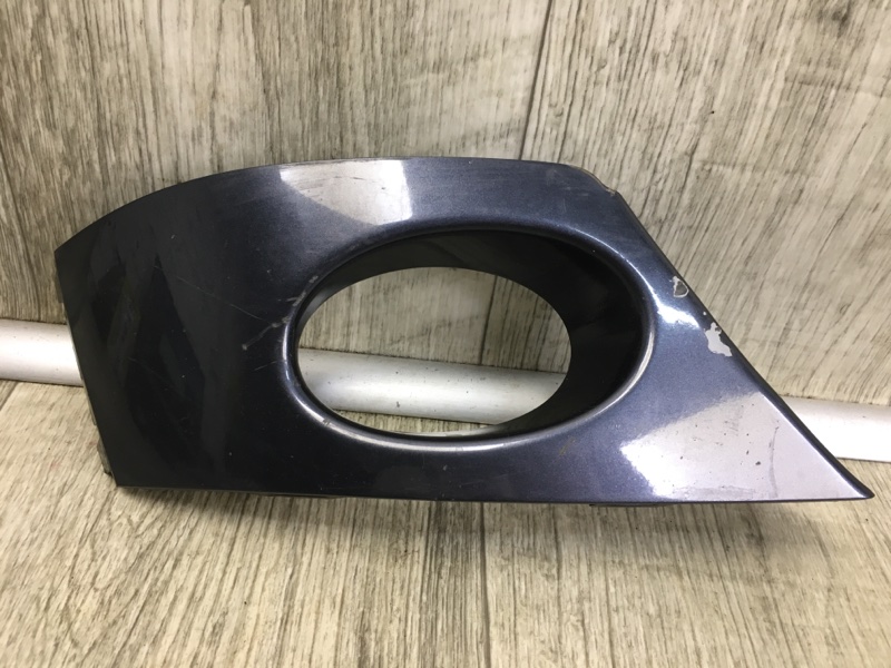 Накладка противотуманной фары правая HONDA ACCORD CL7 / TSX 03-08 71102-SEC-A10ZG Б/У