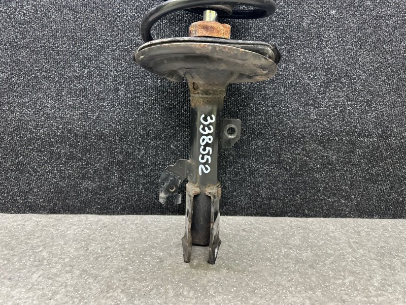 Амортизатор передний левый TOYOTA AVALON 05-12 3.5 2GR-FE