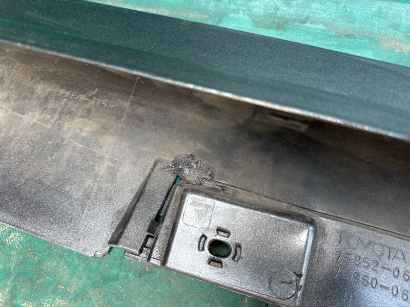 Накладка порога наружная левая CAMRY 40 06-11 Накладка порога наружная левая CAMRY 40 06-11