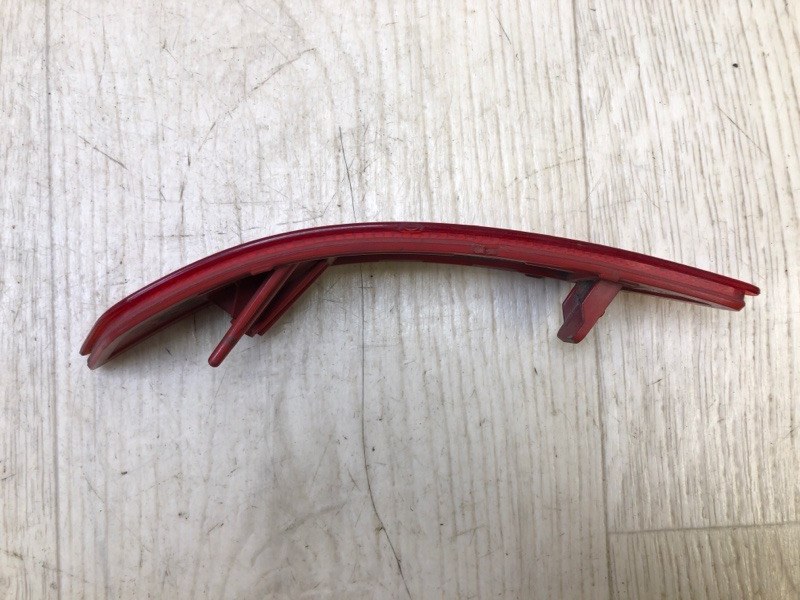 Катафот R правый LS460 12-