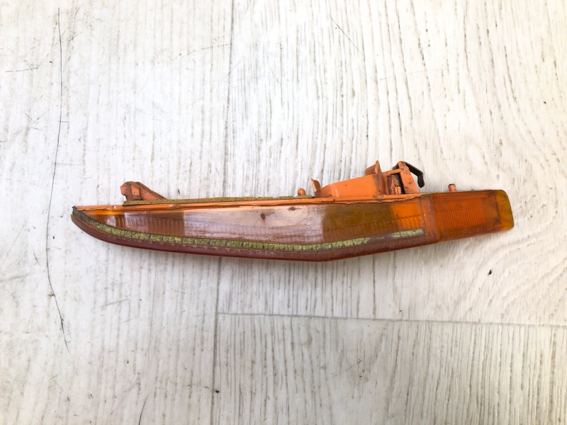 Указатель поворота передний правый G35 03-07