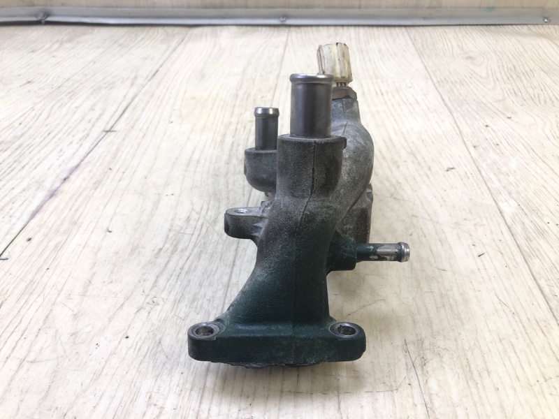 Корпус термостата VENZA 09-16 2009 3.5 2GR-FE Корпус термостата VENZA 09-16 2009 3.5 2GR-FE