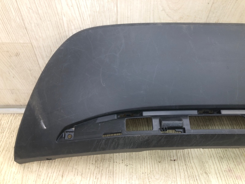 Накладка бампера задняя COROLLA 18-