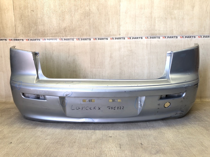 Запчасть бампер задний MITSUBISHI LANCER X 10 07-15 6410B832 Б/У Бампер задний MITSUBISHI LANCER X 10 07-15 6410B832 Б/У
