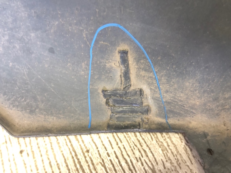 Бампер задний AURIS 06-12