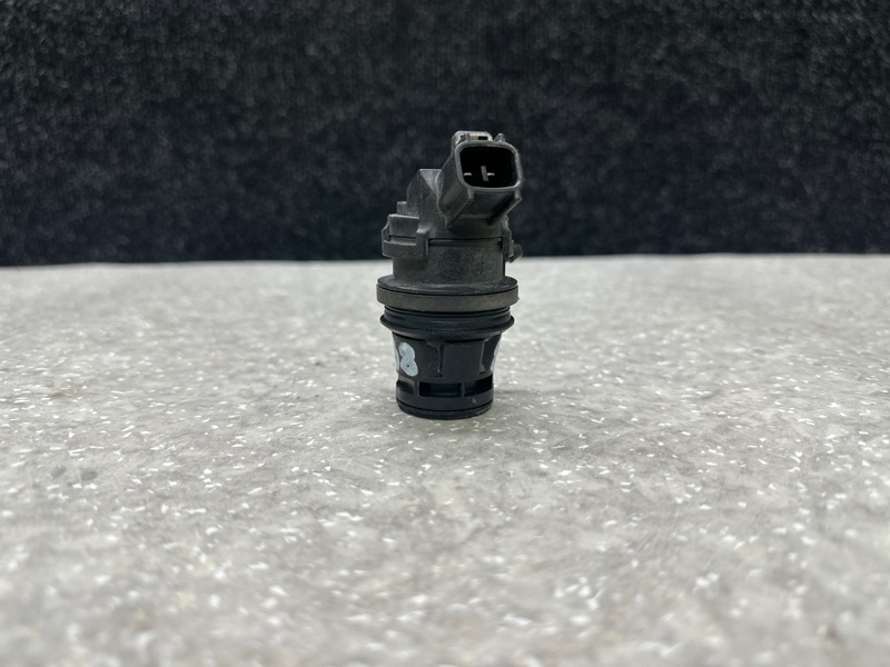 Насос омывателя стекла PRIUS - 30 09-17