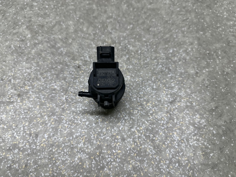 Насос омывателя стекла PRIUS - 30 09-17