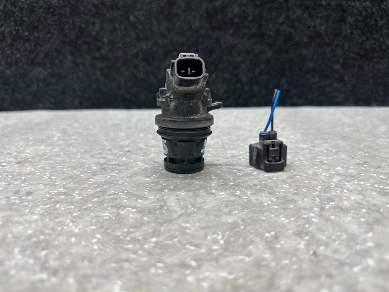 Насос омывателя стекла PRIUS - 30 09-17