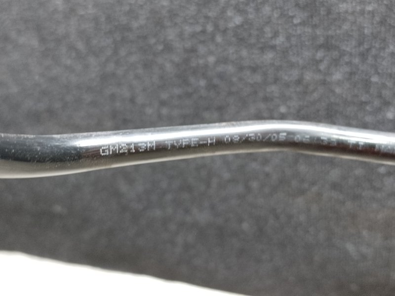 Трубка топливная H3 05-10 2006 L52 3.5 L