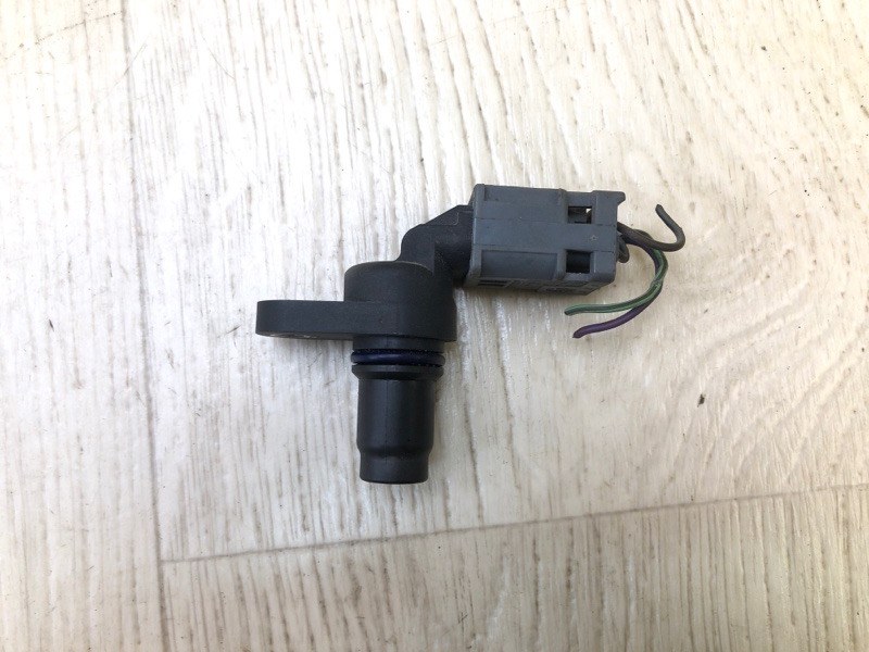 Датчик положения распредвала FOCUS 10-18 2013 Седан 2.0