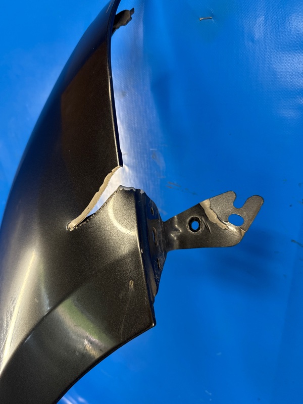 Крыло переднее правое FORD MUSTANG 15-