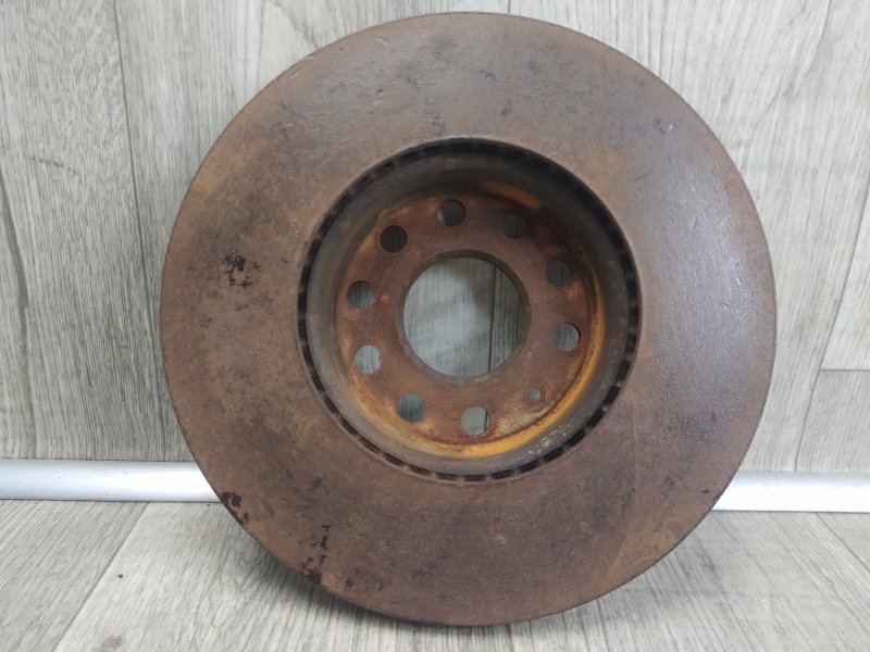 Тормозной диск передний JETTA 05-10 2007 Седан 2.5