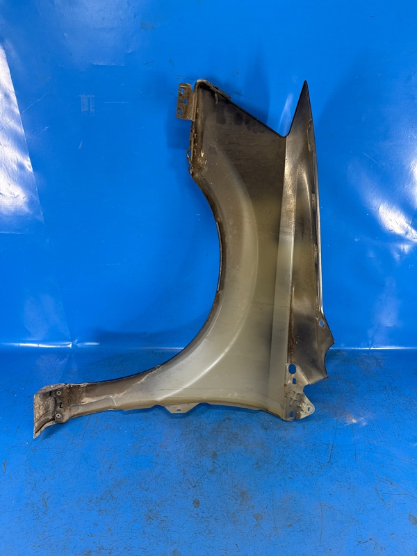 Крыло переднее правое GRAND CARAVAN 08- 2014 3.6 ERB Крыло переднее правое GRAND CARAVAN 08- 2014 3.6 ERB