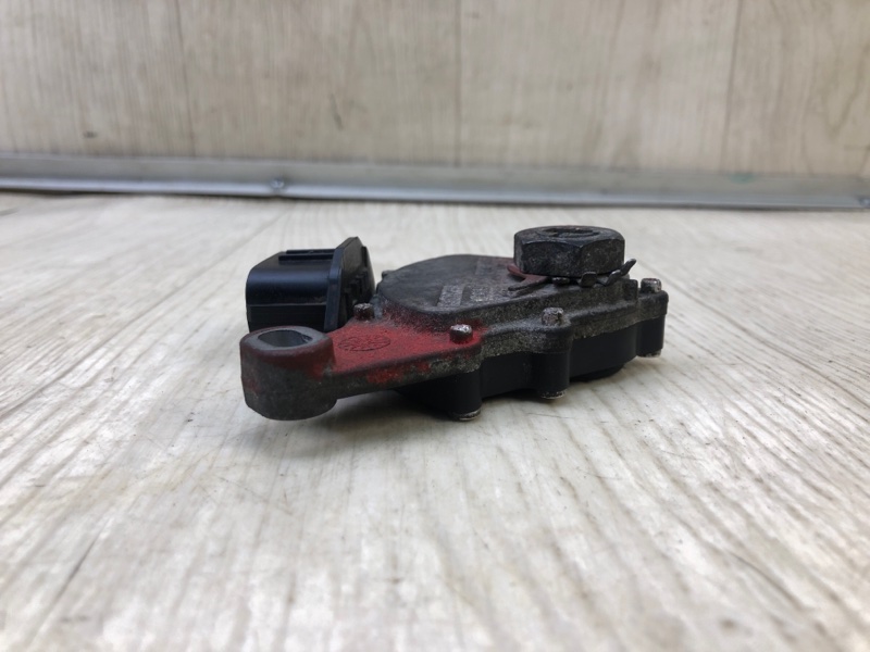 Датчик положения селектора АКПП CAMRY 40 06-11 2008 2.4 2AZFE