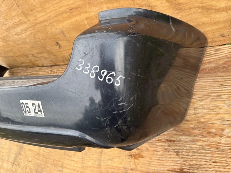 Бампер задний TOYOTA SIENNA 03-10