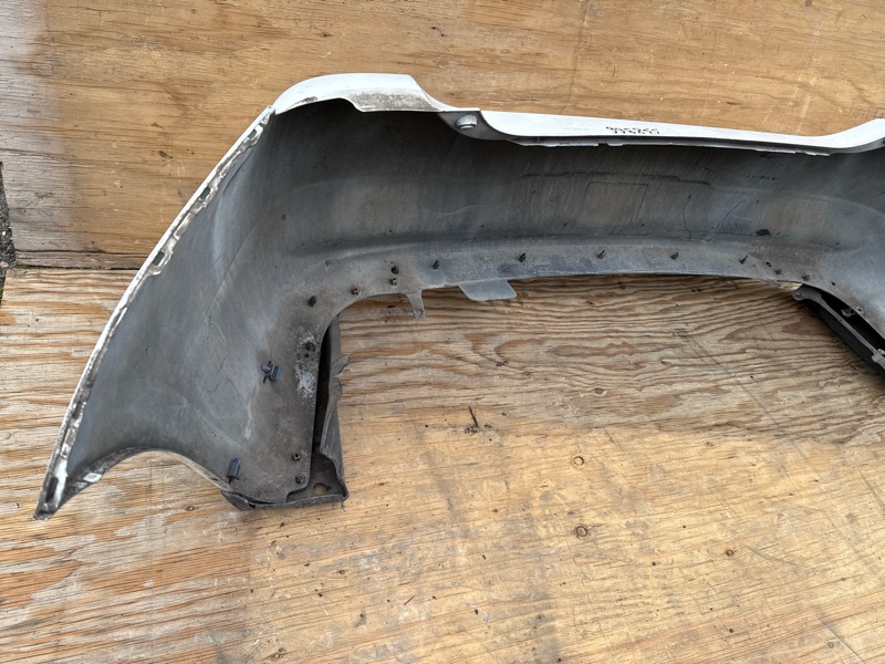 Бампер задний PRIUS - 20 03-11 Бампер задний PRIUS - 20 03-11